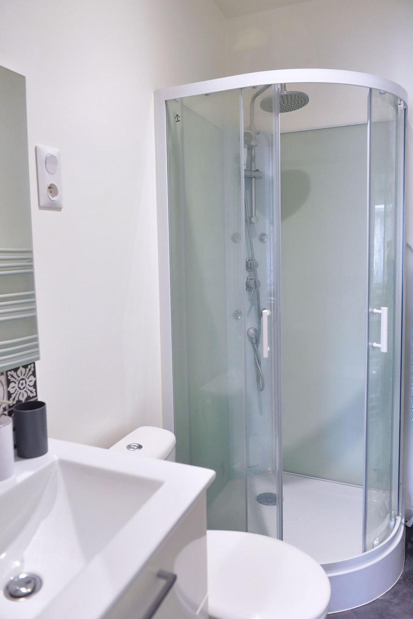 Zenkaserenity- 5min Centre A29-26, Ferme Moderne Appartement Saint-Quentin (Aisne)